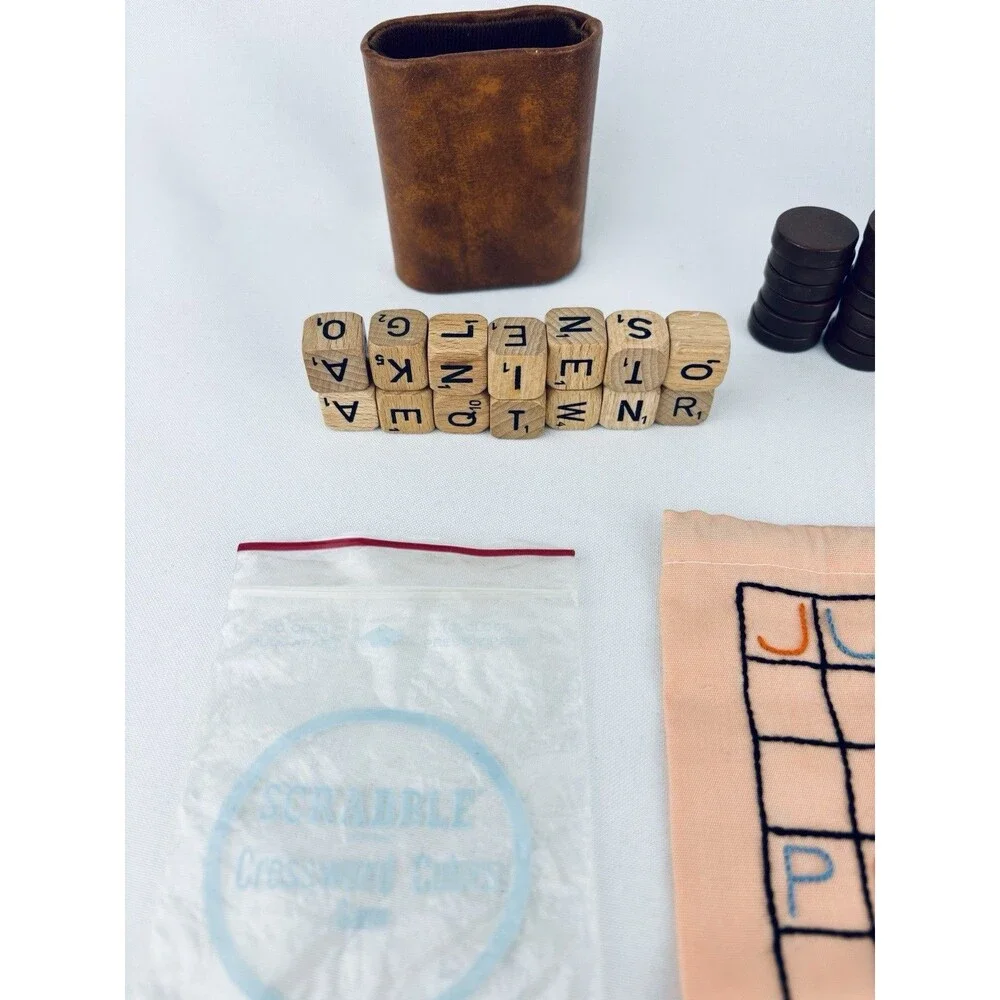 Vintage 60's Scrabble Crossword‎ Cubes Board Game Pieces Replacement Parts
